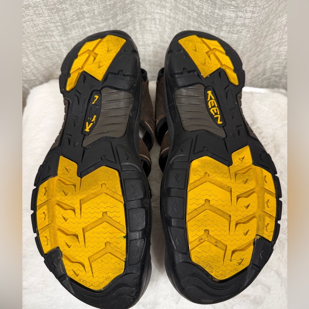 KEEN Men’s Size 12 Waterproof Sandals Brown Closed Toe Hiking Sh - Picture 6 of 8